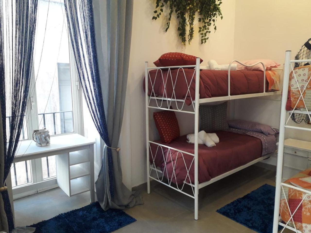 Room Don Carlo Neapel Exteriör bild